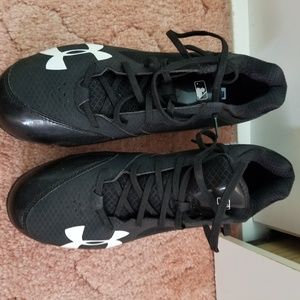 Under Armour baseball shoes